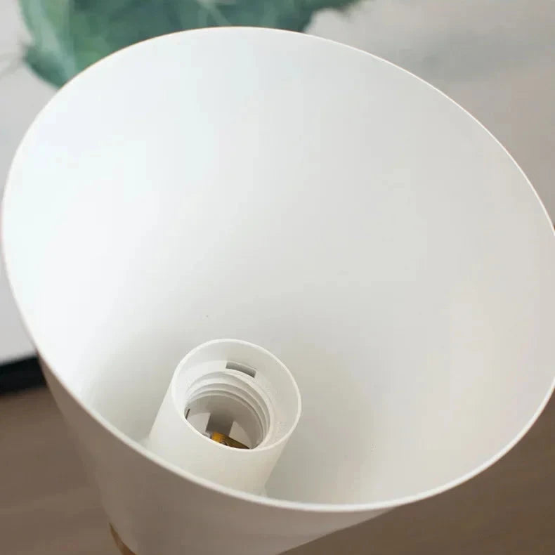 arandela,
arandela de parede,
luminaria de parede,
luminária de parede,
luminarias de parede,
luminarias externas,
luminária parede,
abrajur,
arandela abajur,