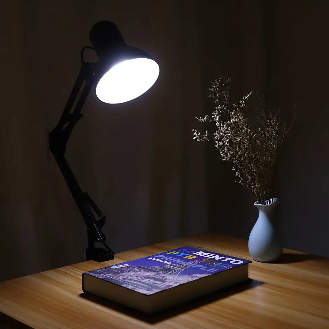 luminária de mesa, luminárias de mesa, abajur de mesa, luminaria mesa, luminária de mesa led, luminária led de mesa, luminaria de mesa em led, Luminária de mesa flexível,