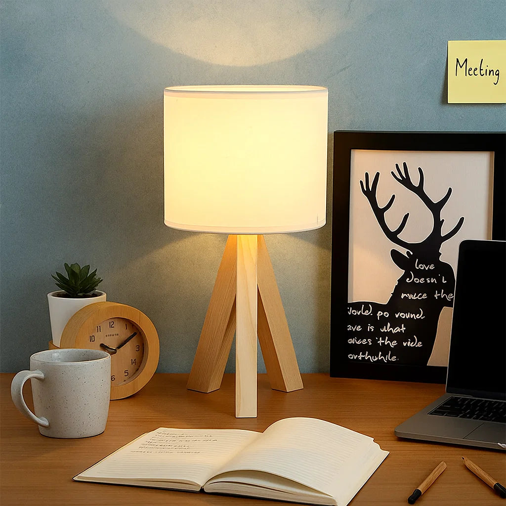 
luminaria de mesa, 
luminaria de mesa SoftLight, 
luminaria para mesa,
luminaria para mesa SoftLight,
luminaria SoftLight,
luminaria para escritório,
luminaria para quarto, 
luminaria para sala, 