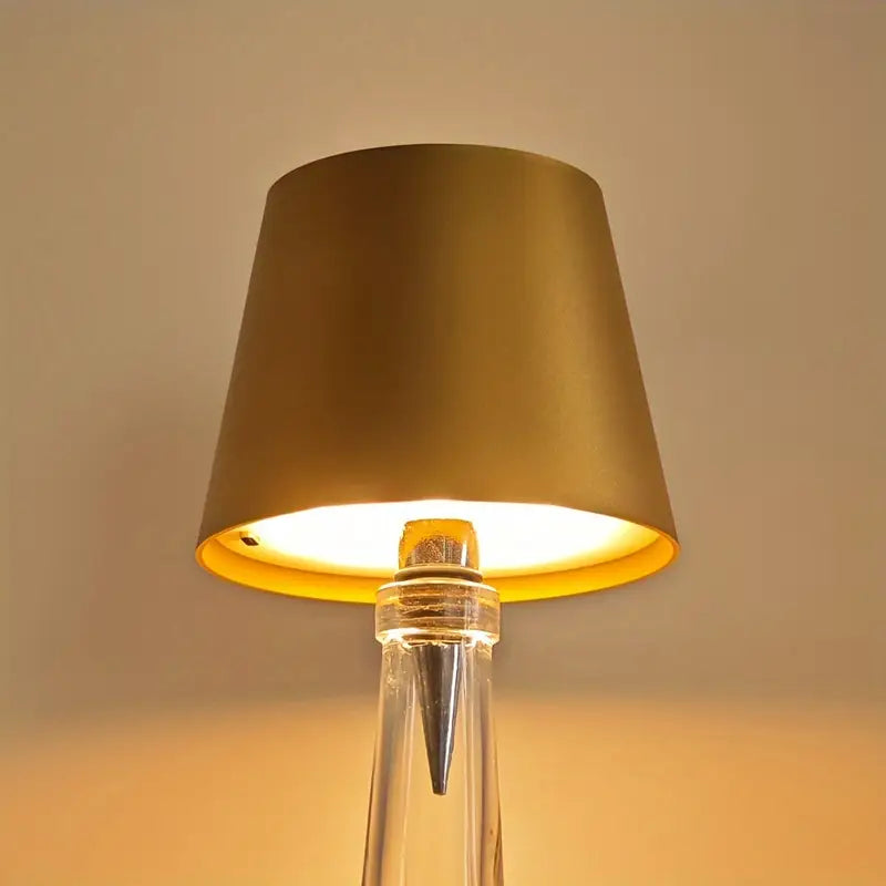 luminária de mesa, luminárias de mesa, abajur de mesa, luminaria mesa, luminária de mesa led, luminária led de mesa, luminaria de mesa em led,