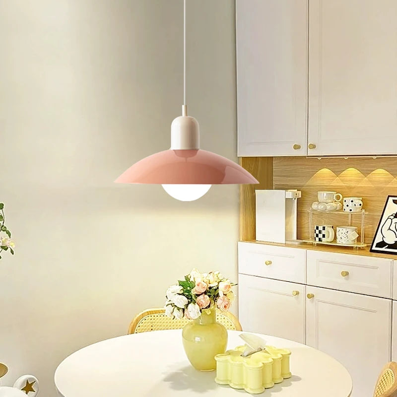 luminaria pendente de teto, 
luminaria pendente,
luminaria de teto ameriaca,
luminaria pendente ameriaca,
luminaria para quarto,
luminaria para teto,
luminaria para sala,
luminaria pendente de ferro,
luminaria de ferro,
luminaria ameriaca de ferro,