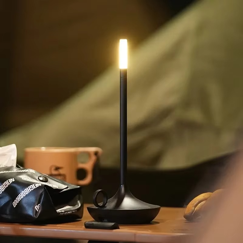 uminária para quarto,
luminária para escritório,
luminária de toque,
luminária de mesa recarregável,
luminária de mesa moderna,
luminária recarregável,
iluminação portátil,
iluminação LED sem fio,
luminária USB-C,
