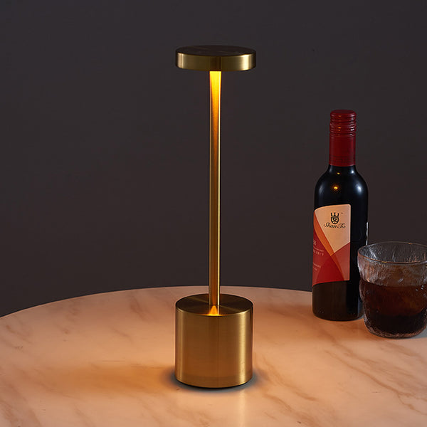 luminária de mesa, abajur de mesa, luminária minimalista, luminária led de mesa, luminária, iluminação moderna, luminária para leitura,